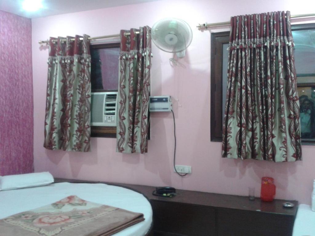 Hridey 2* New Delhi
